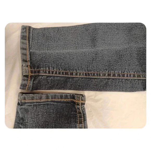 Wallflower High Rise Skinny Medium Wash  Jeans Size 13 - Picture 4 of 11